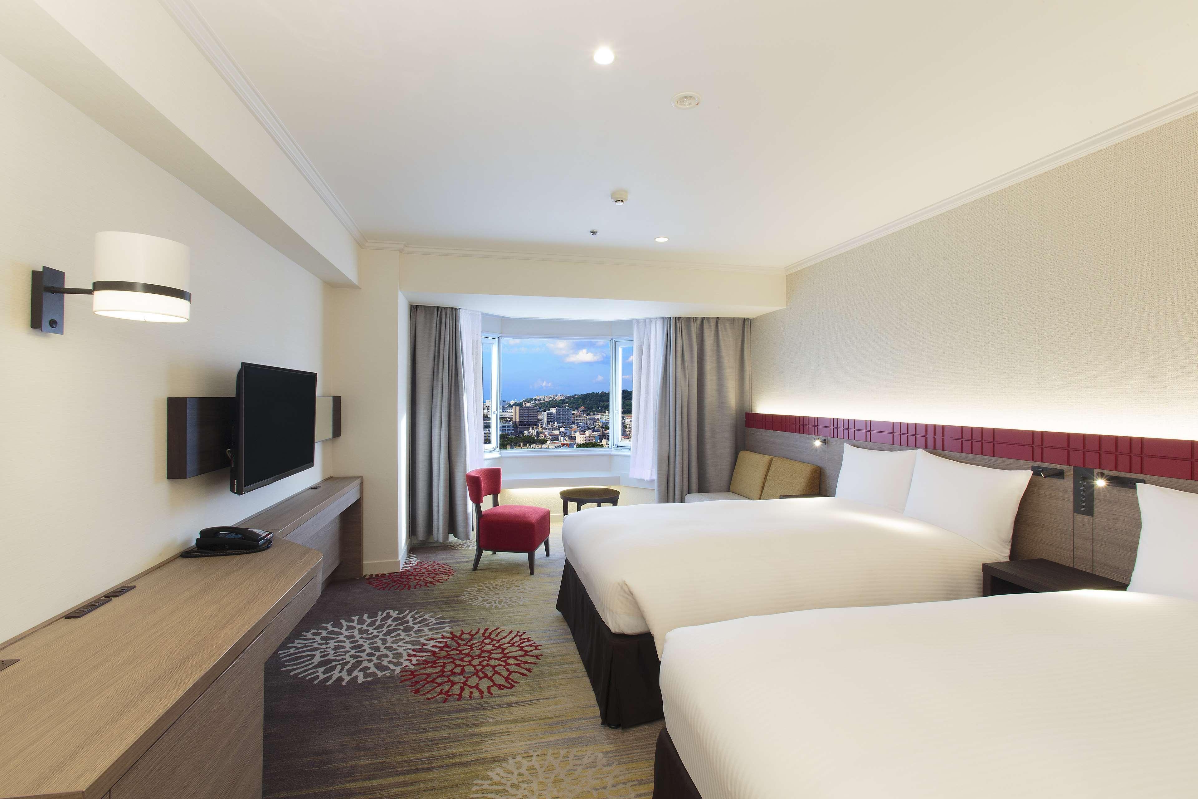 Doubletree By Hilton Naha Shuri Castle Buitenkant foto