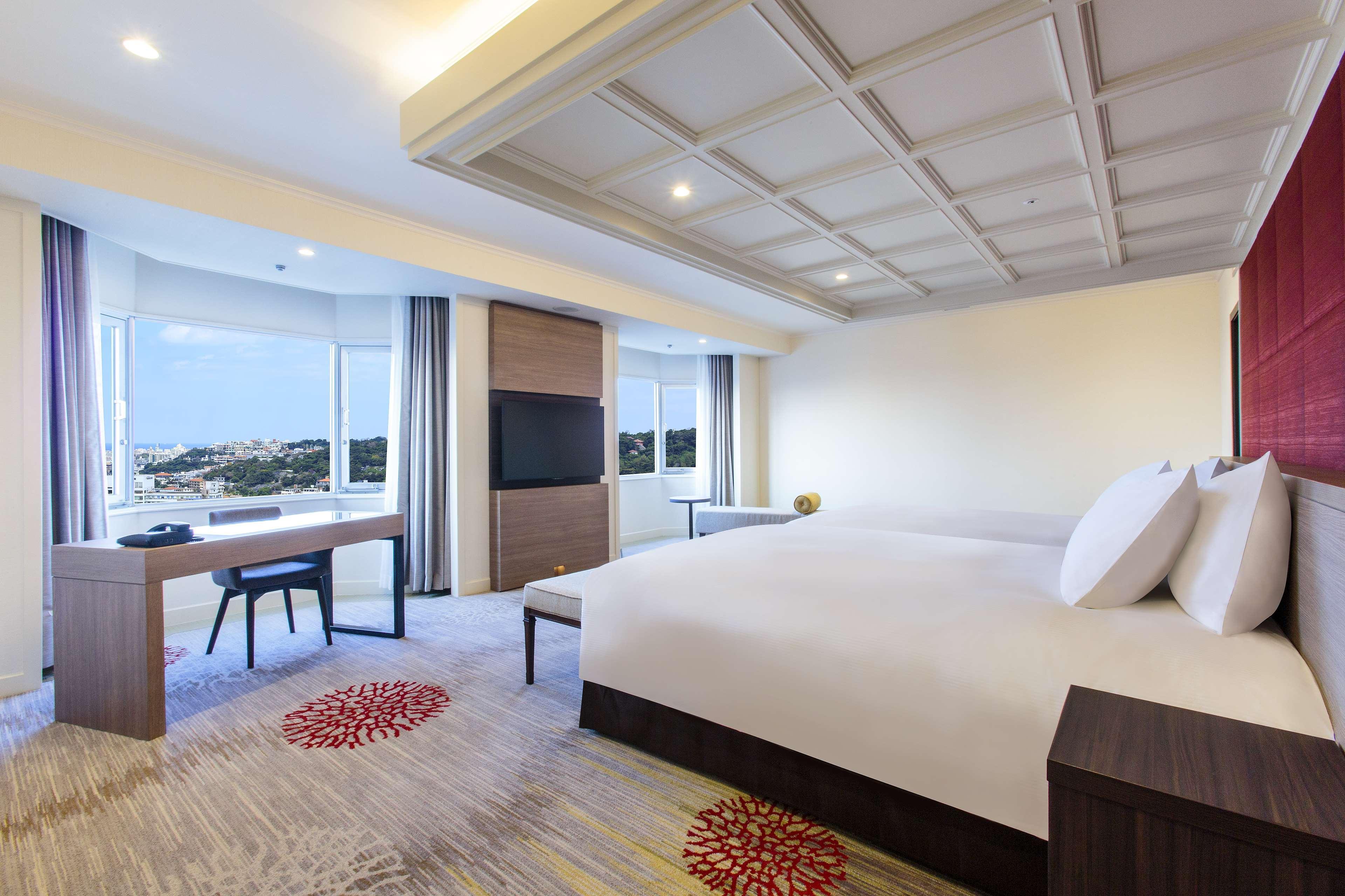 Doubletree By Hilton Naha Shuri Castle Buitenkant foto