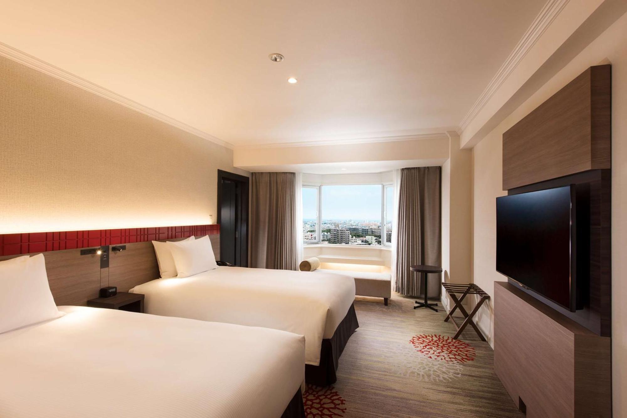 Doubletree By Hilton Naha Shuri Castle Buitenkant foto