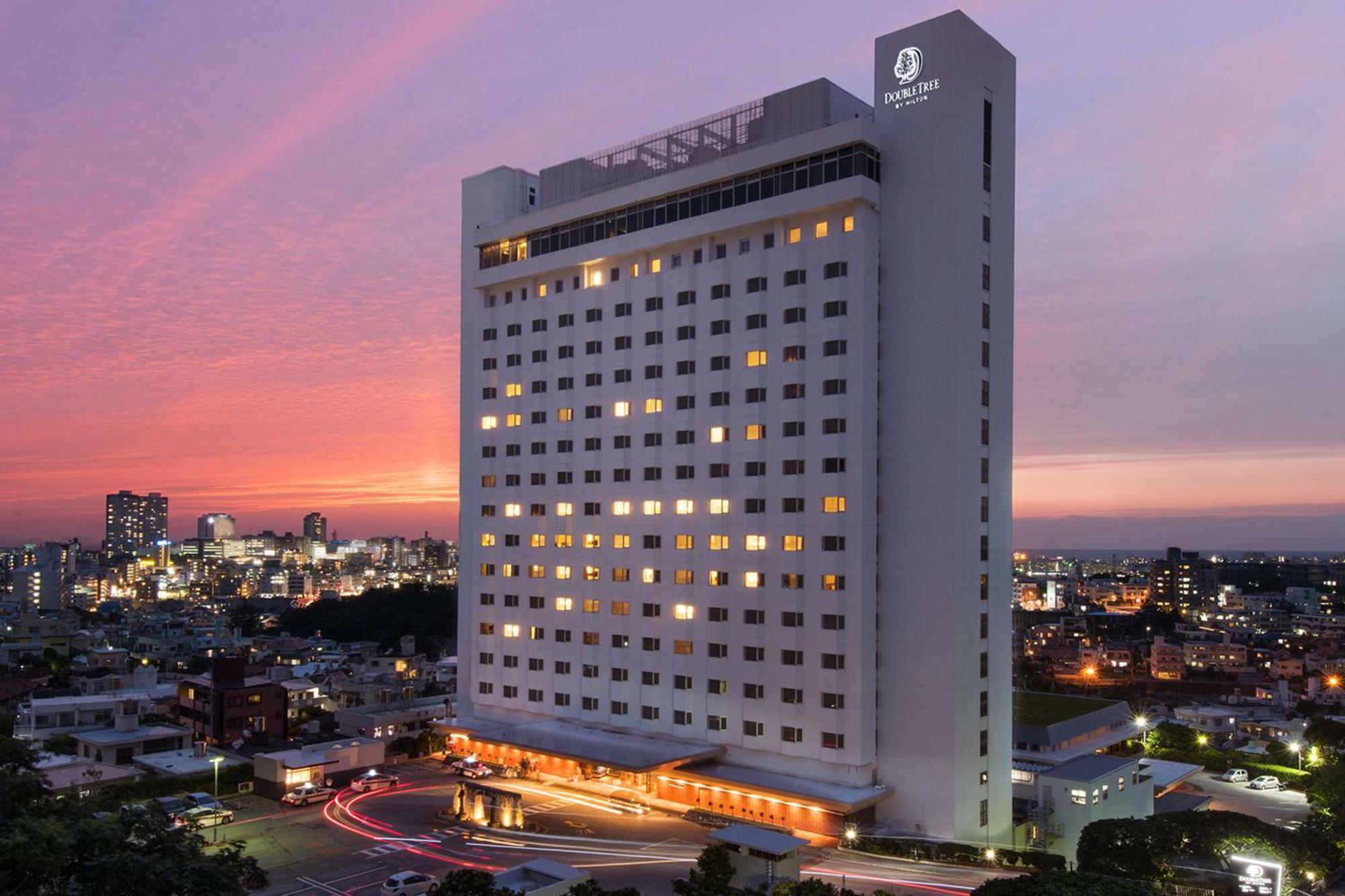 Doubletree By Hilton Naha Shuri Castle Buitenkant foto