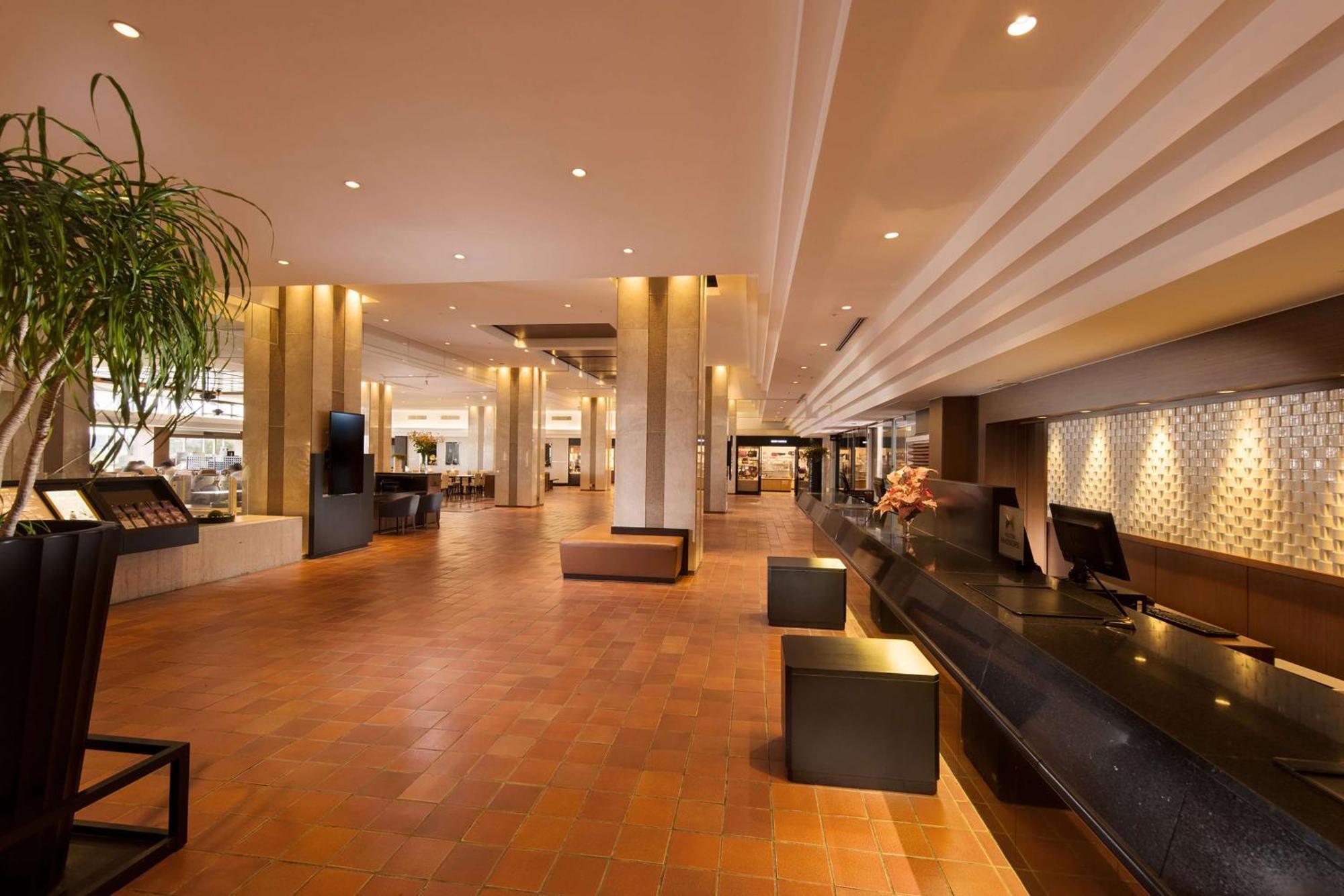 Doubletree By Hilton Naha Shuri Castle Buitenkant foto