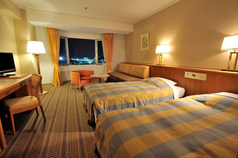 Doubletree By Hilton Naha Shuri Castle Buitenkant foto